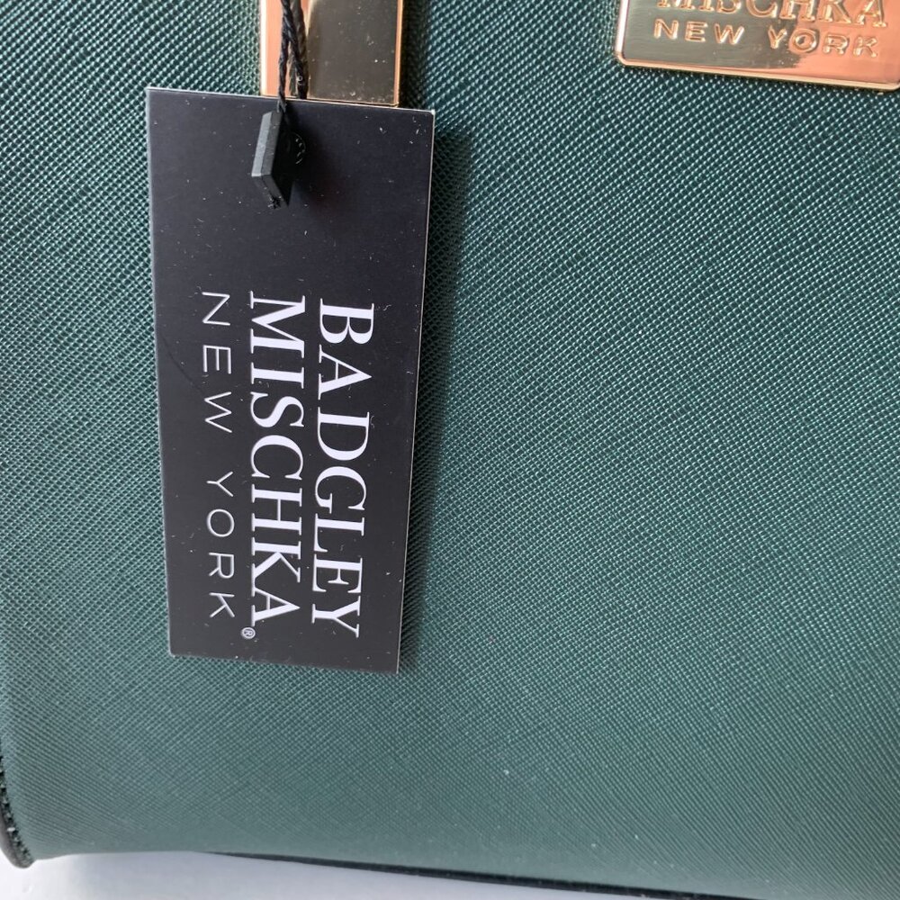 Badgley Mischka Green crossbody purse NWT - Picture 4 of 11